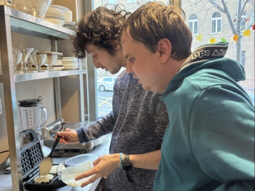 Když spolupráce dává smysl: Proč někdy klienty propojujeme