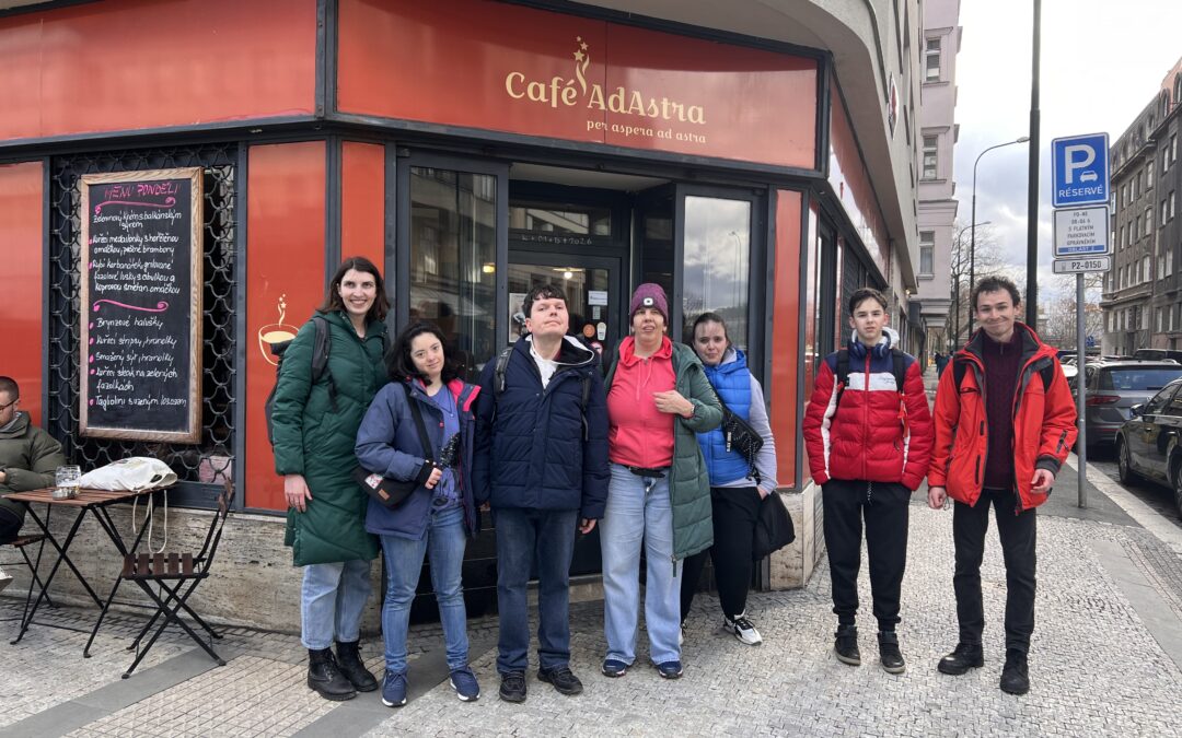 Inspirace z praxe: Klienti Centra MARTIN na návštěvě sociálních kaváren ☕🌿